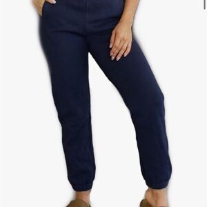 Women’s ticToc jogger sweats navy medium